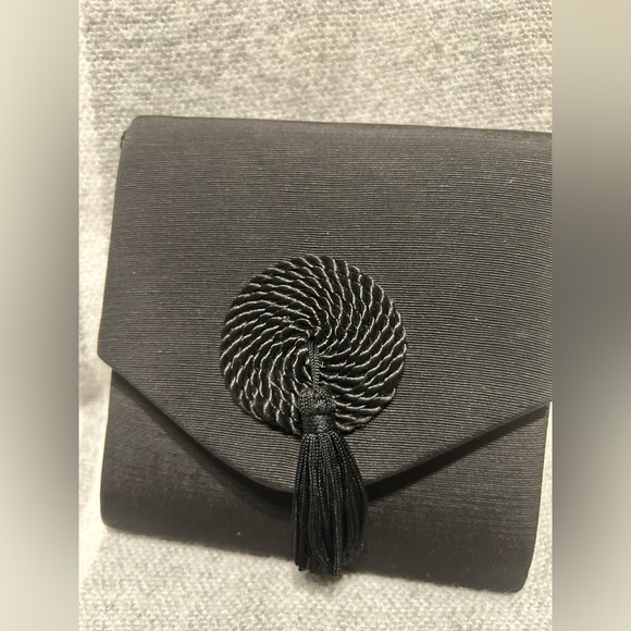 Small Salisbury Handbag - Picture 4 of 11